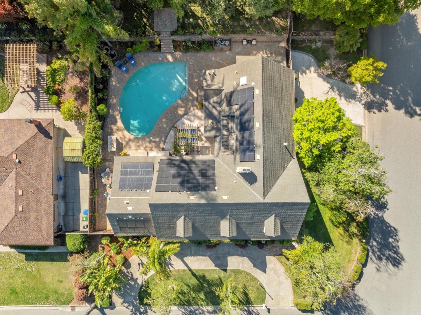 Detail Gallery Image 46 of 47 For 13841 Malcom Ave, Saratoga,  CA 95070 - 5 Beds | 3/1 Baths