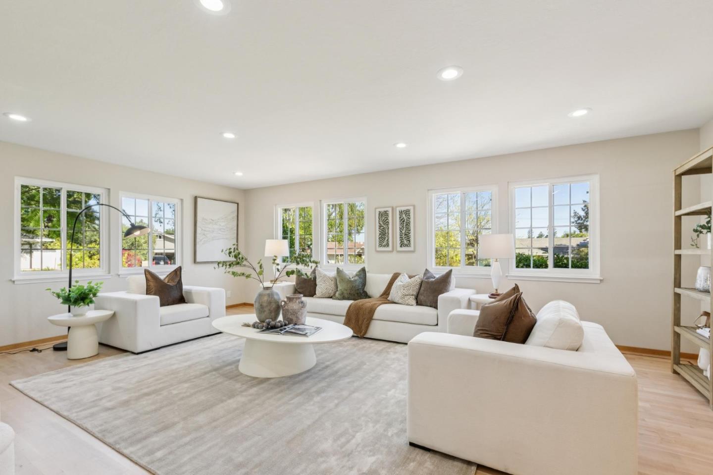 Detail Gallery Image 5 of 47 For 13841 Malcom Ave, Saratoga,  CA 95070 - 5 Beds | 3/1 Baths