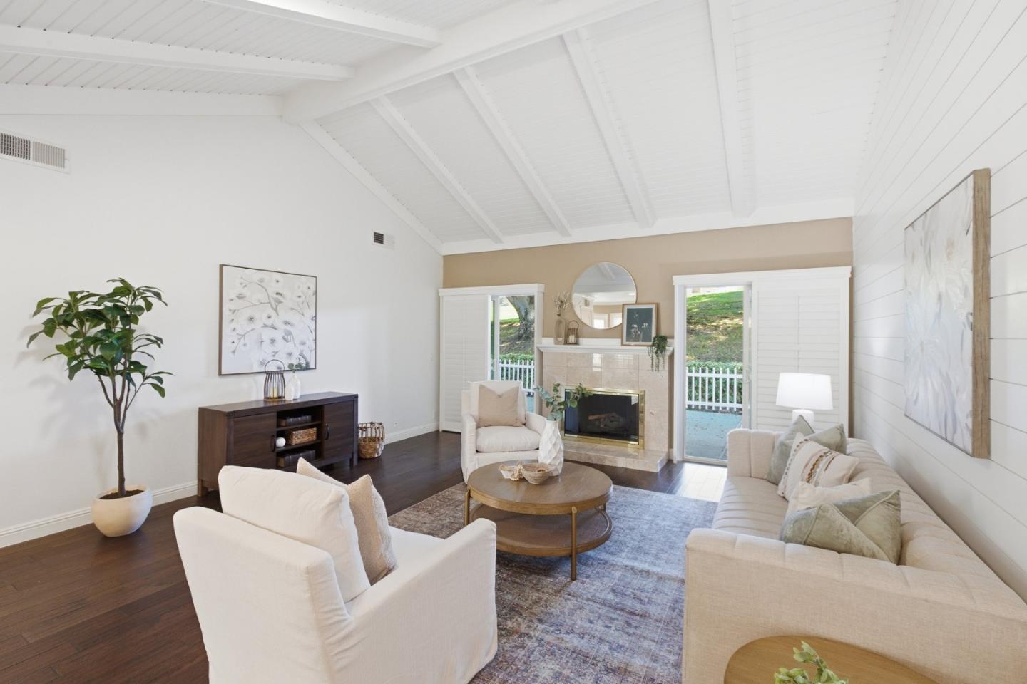 Detail Gallery Image 13 of 43 For 6224 Gerdts Dr, San Jose,  CA 95135 - 2 Beds | 2 Baths