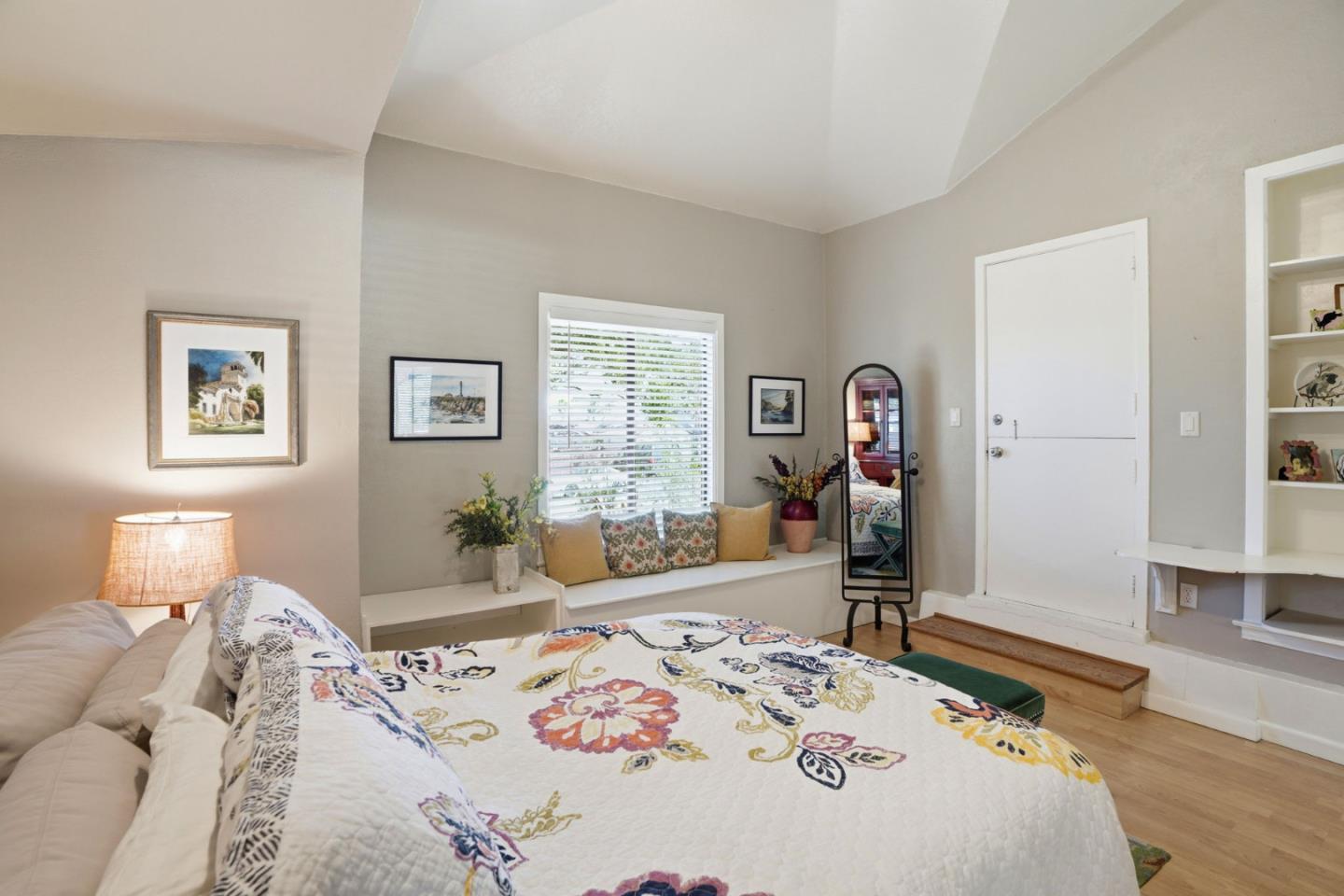 Detail Gallery Image 22 of 41 For 329 Stuart Ave, Pacific Grove,  CA 93950 - 4 Beds | 3 Baths