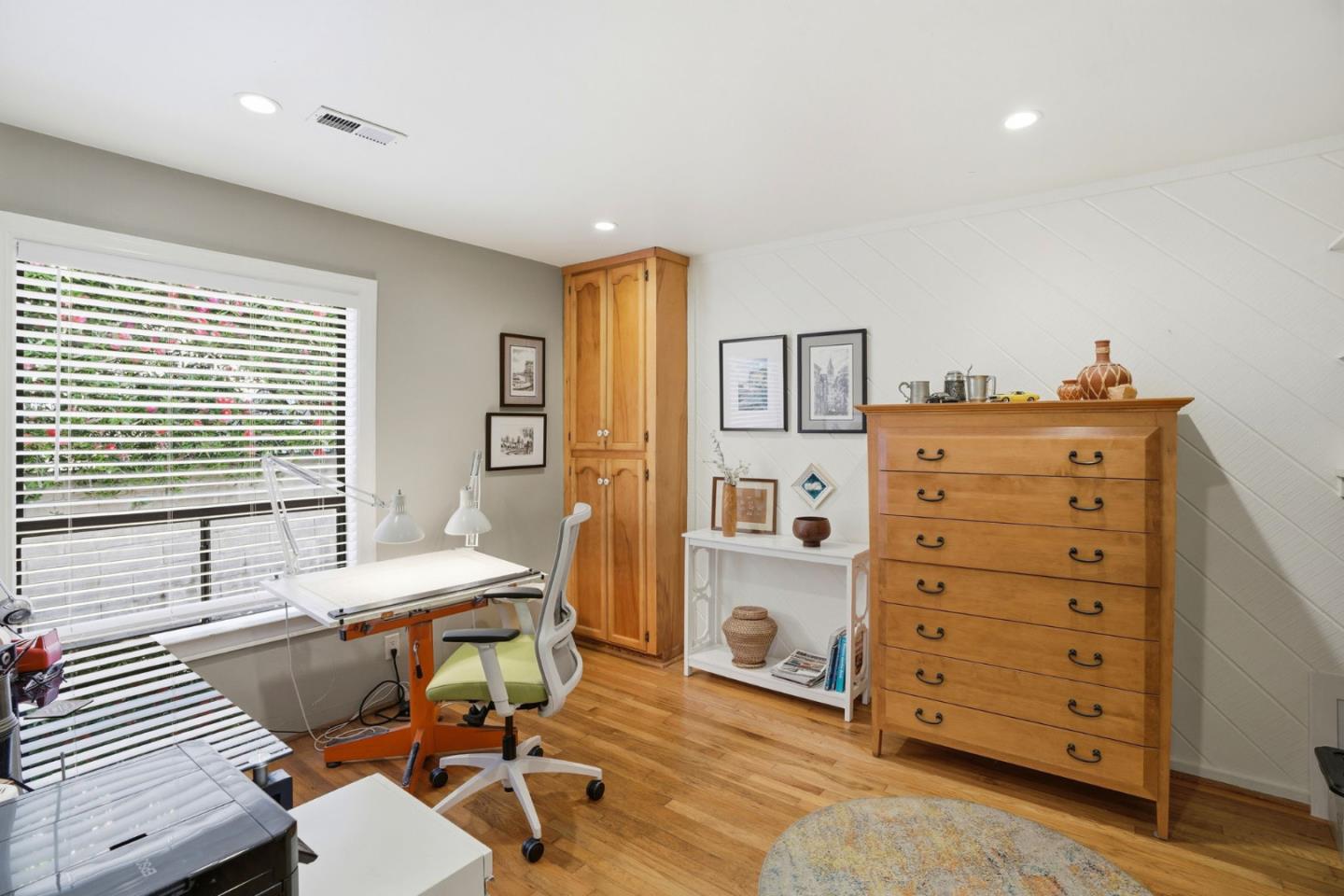 Detail Gallery Image 28 of 41 For 329 Stuart Ave, Pacific Grove,  CA 93950 - 4 Beds | 3 Baths