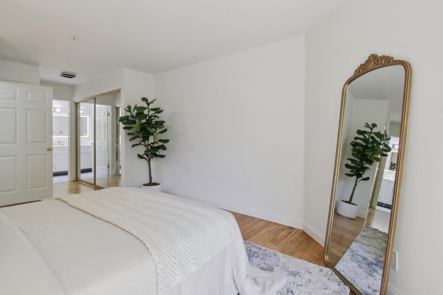 Photo #25: ML82039677 Listing: Photo #25