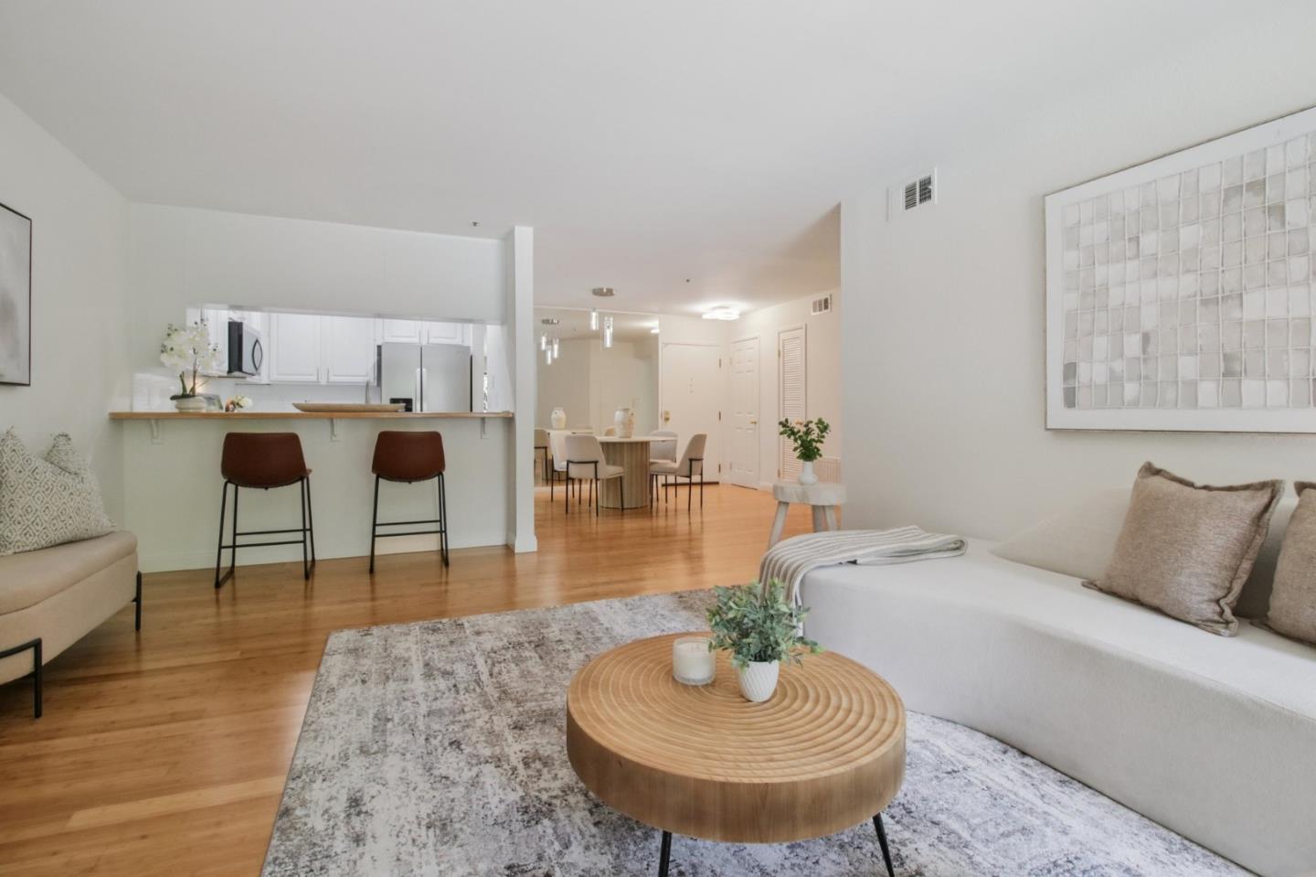 Photo #7: ML82039677 Listing: Photo #7