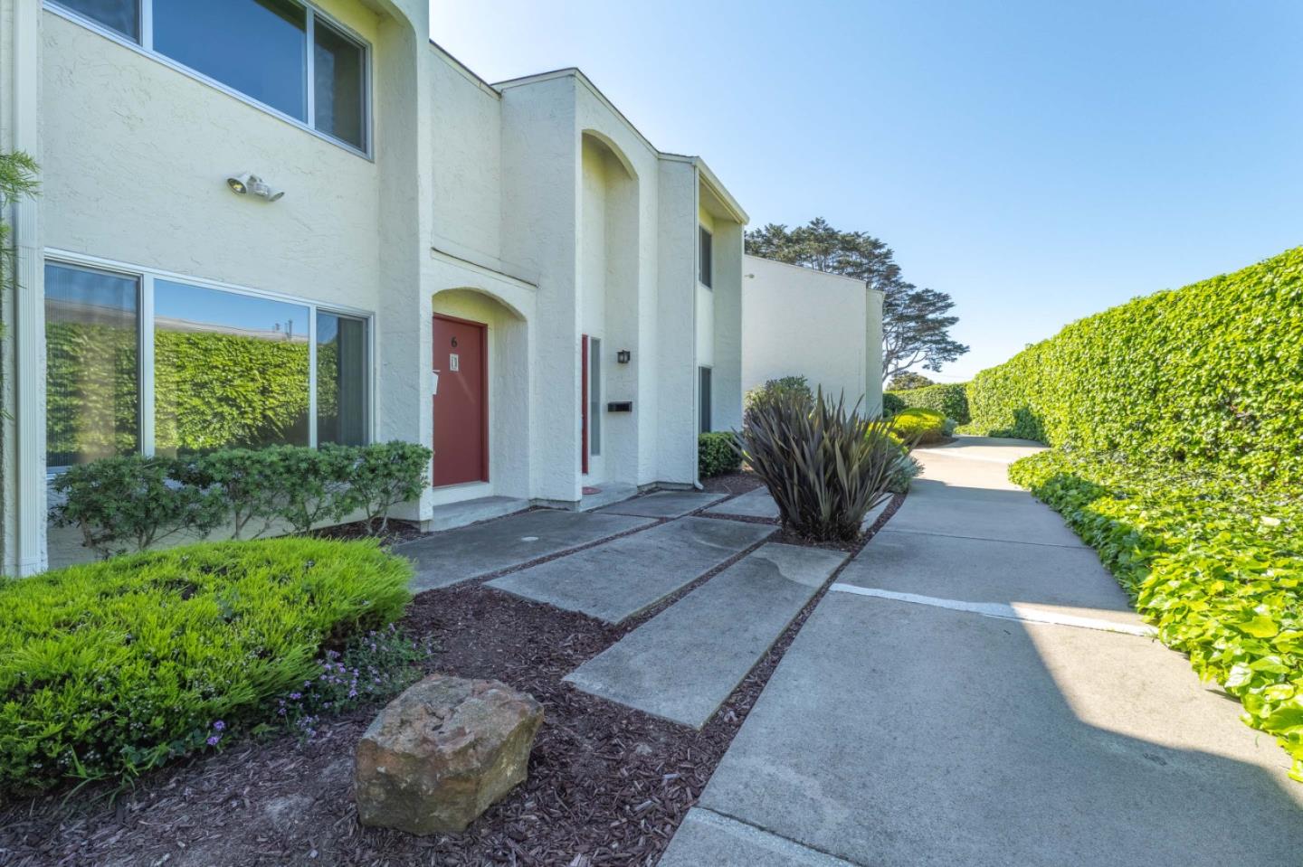 Detail Gallery Image 3 of 30 For 3137 Seacrest Ave #6,  Marina,  CA 93933 - 2 Beds | 1/1 Baths