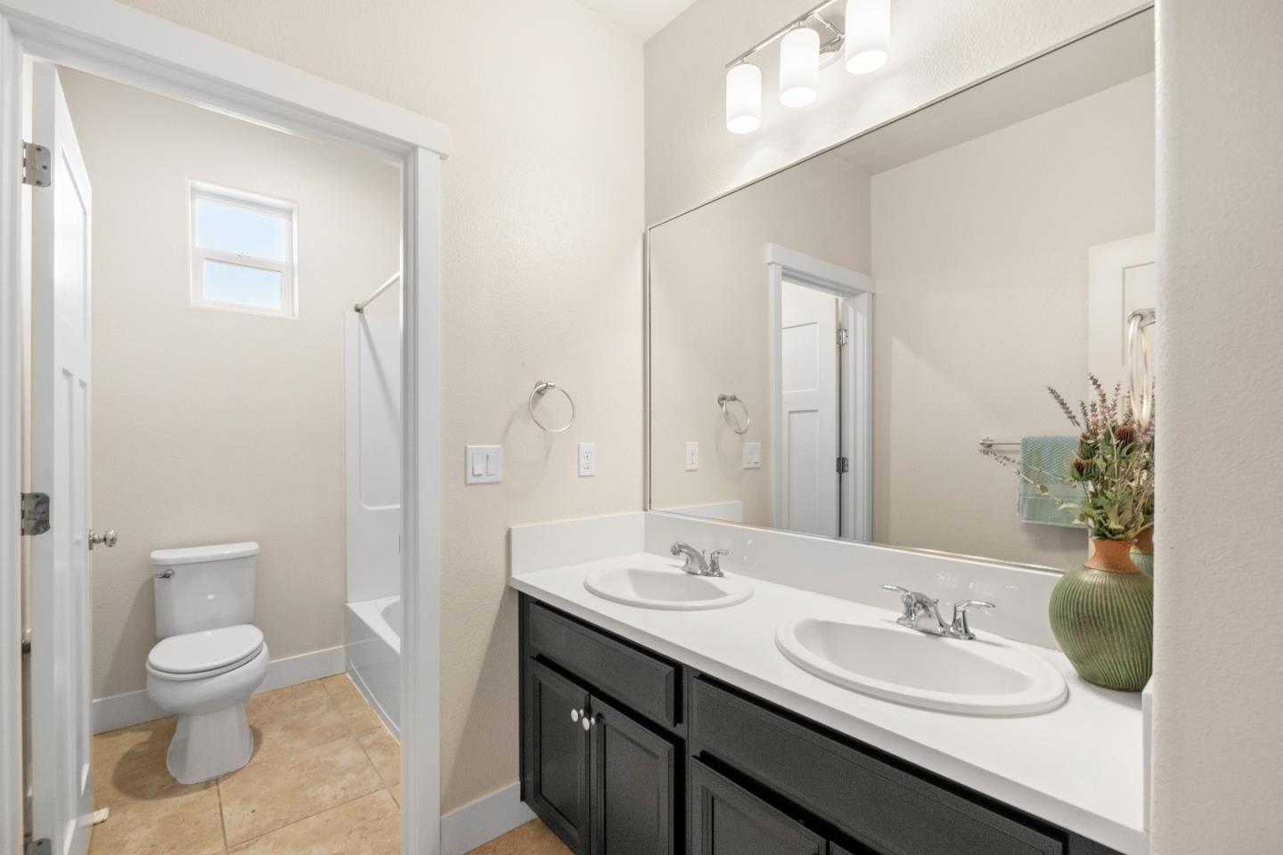 Detail Gallery Image 16 of 21 For 17727 Reynolds St, East Garrison,  CA 93933 - 3 Beds | 2/1 Baths