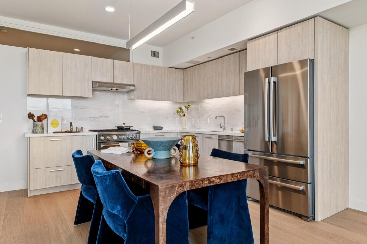 Detail Gallery Image 6 of 14 For 188 W Saint James St #10412,  San Jose,  CA 95110 - 2 Beds | 2 Baths