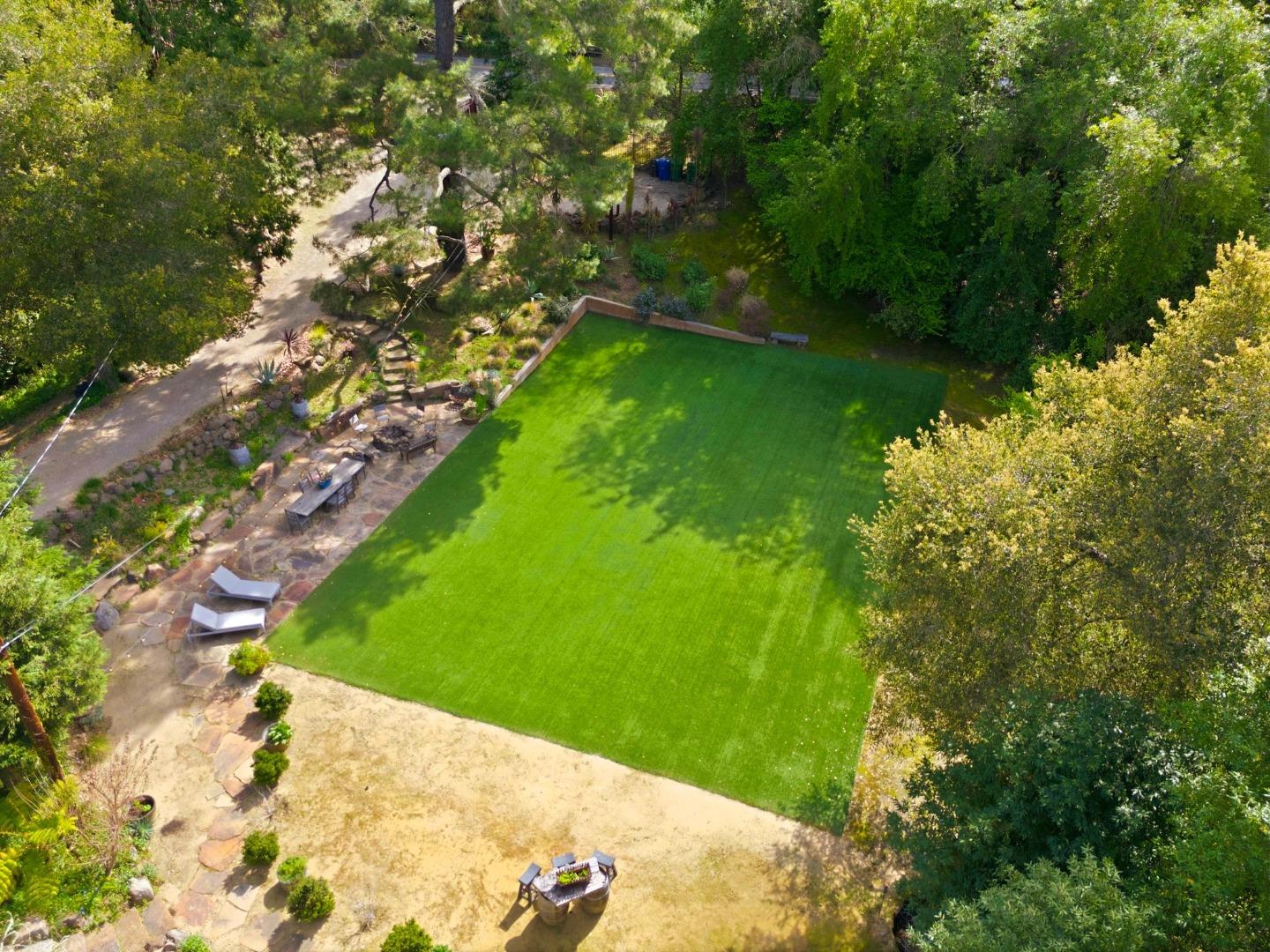 Detail Gallery Image 44 of 53 For 13651 Pierce Rd, Saratoga,  CA 95070 - 4 Beds | 3/1 Baths