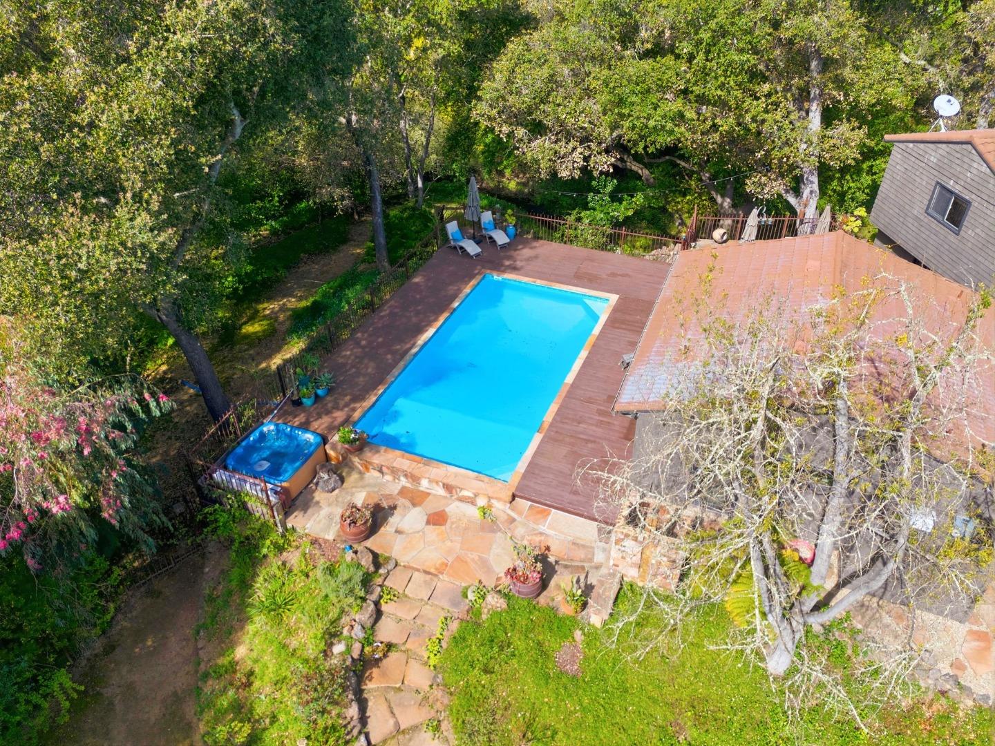 Detail Gallery Image 46 of 53 For 13651 Pierce Rd, Saratoga,  CA 95070 - 4 Beds | 3/1 Baths