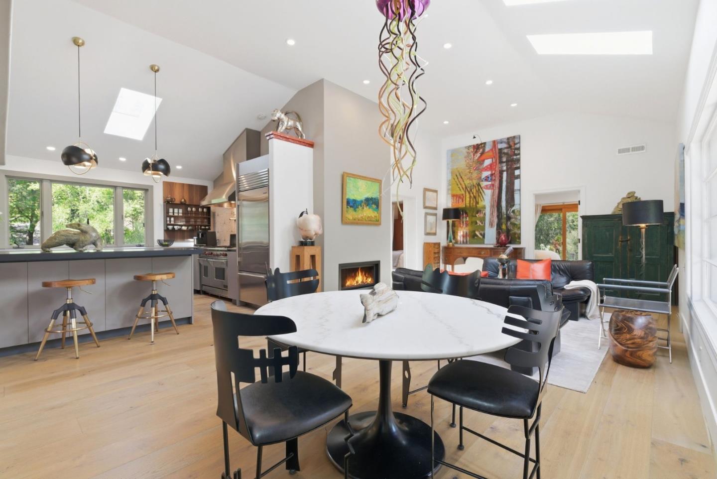 Detail Gallery Image 5 of 53 For 13651 Pierce Rd, Saratoga,  CA 95070 - 4 Beds | 3/1 Baths