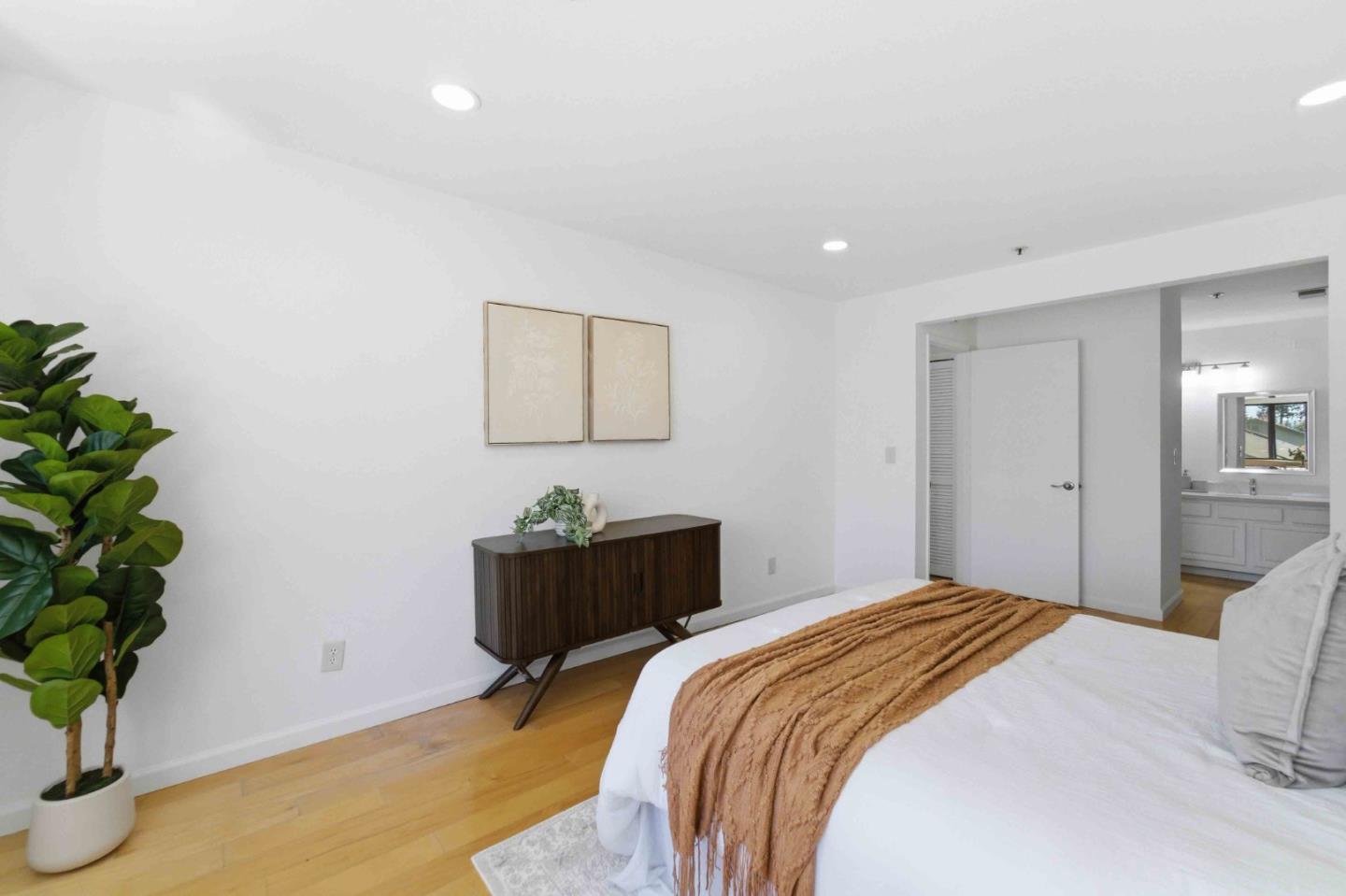 Detail Gallery Image 18 of 32 For 3715 Terstena Pl #307,  Santa Clara,  CA 95051 - 2 Beds | 2 Baths