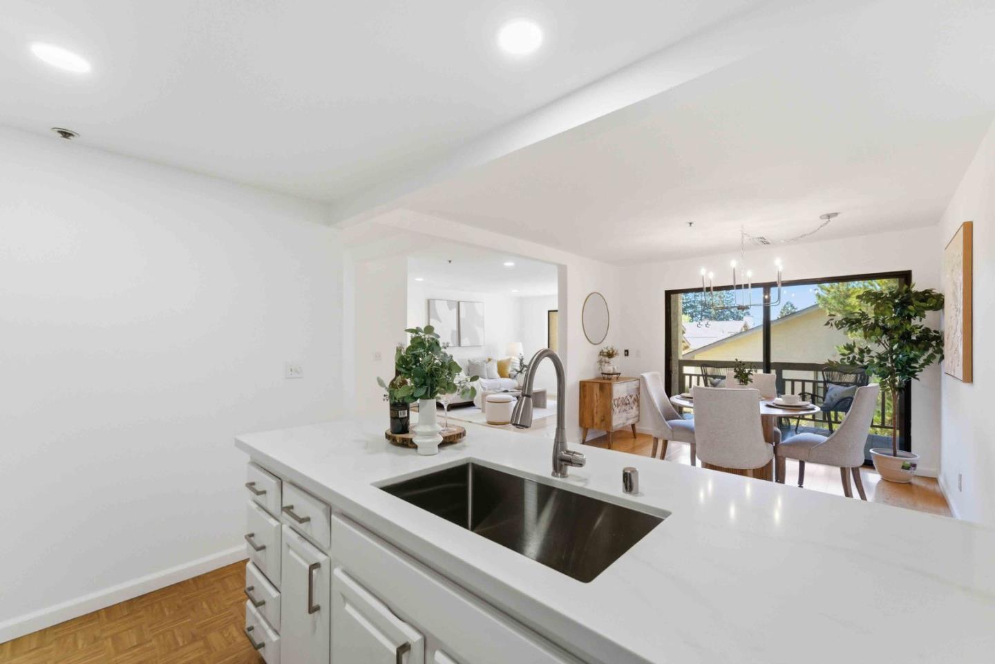 Detail Gallery Image 2 of 32 For 3715 Terstena Pl #307,  Santa Clara,  CA 95051 - 2 Beds | 2 Baths