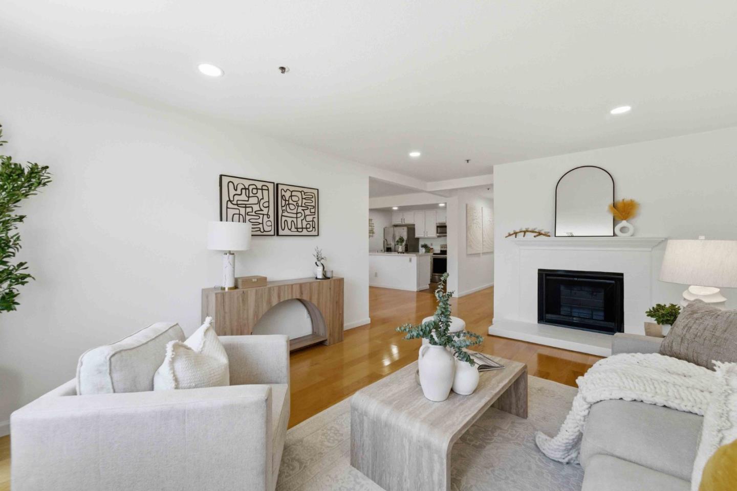 Detail Gallery Image 5 of 32 For 3715 Terstena Pl #307,  Santa Clara,  CA 95051 - 2 Beds | 2 Baths