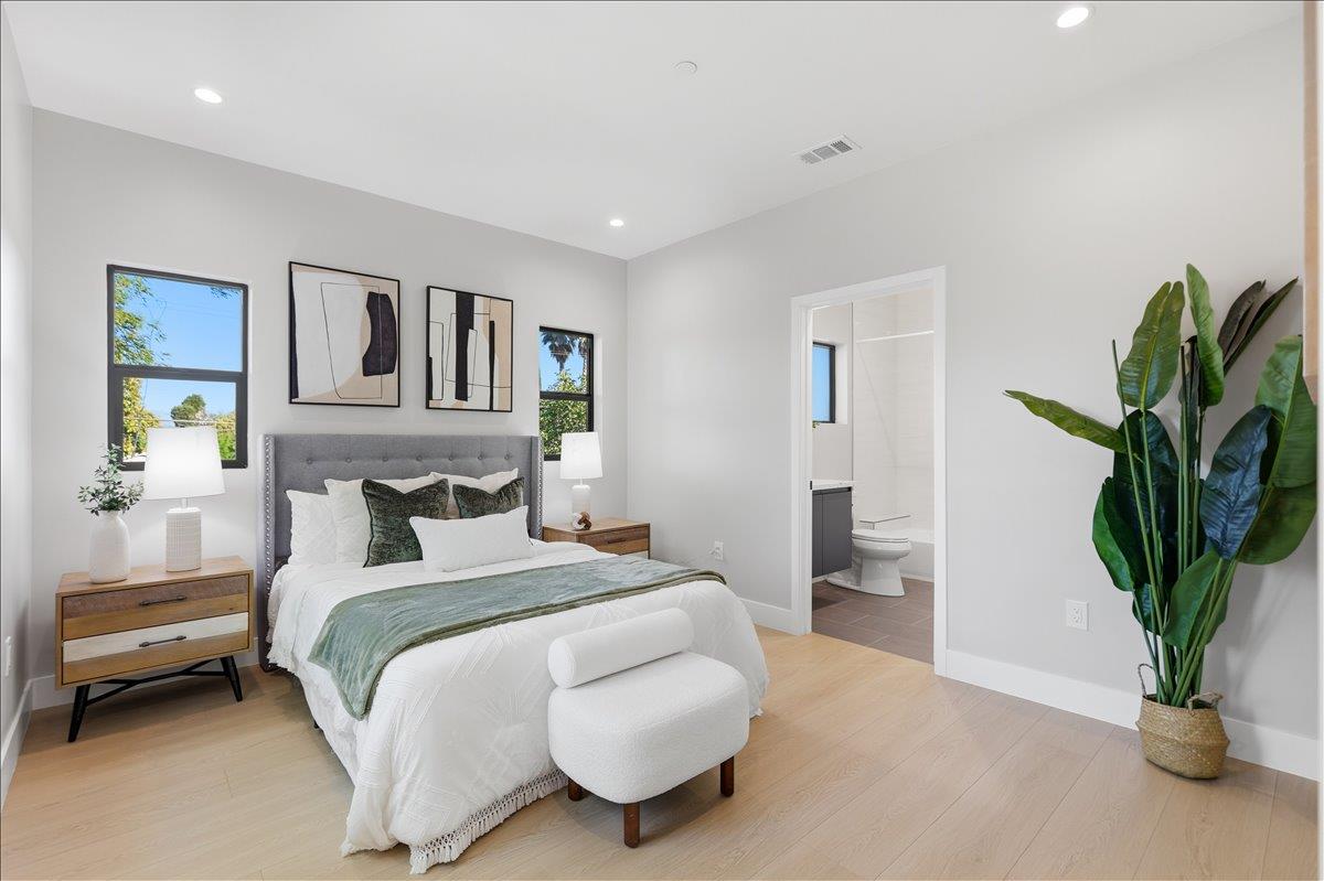 Detail Gallery Image 10 of 51 For 453 Arleta Ave, San Jose,  CA 95128 - 5 Beds | 5/1 Baths