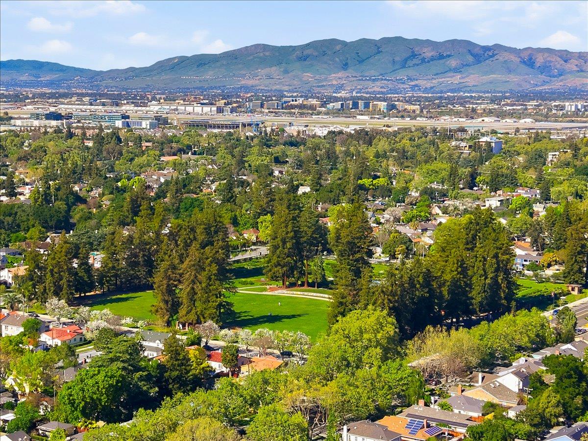 Detail Gallery Image 36 of 51 For 453 Arleta Ave, San Jose,  CA 95128 - 5 Beds | 5/1 Baths