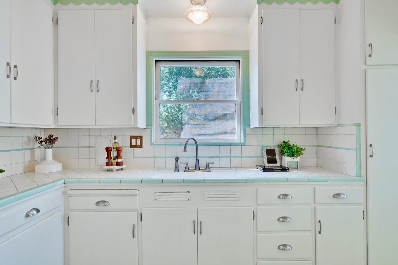 Detail Gallery Image 10 of 60 For 75 Marian Ln, San Jose,  CA 95127 - 3 Beds | 1 Baths