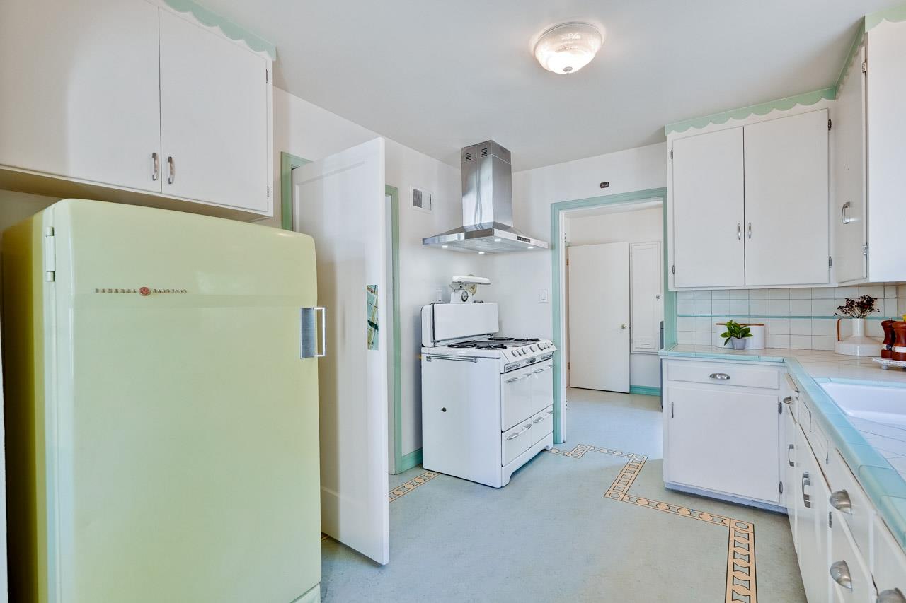 Detail Gallery Image 12 of 60 For 75 Marian Ln, San Jose,  CA 95127 - 3 Beds | 1 Baths