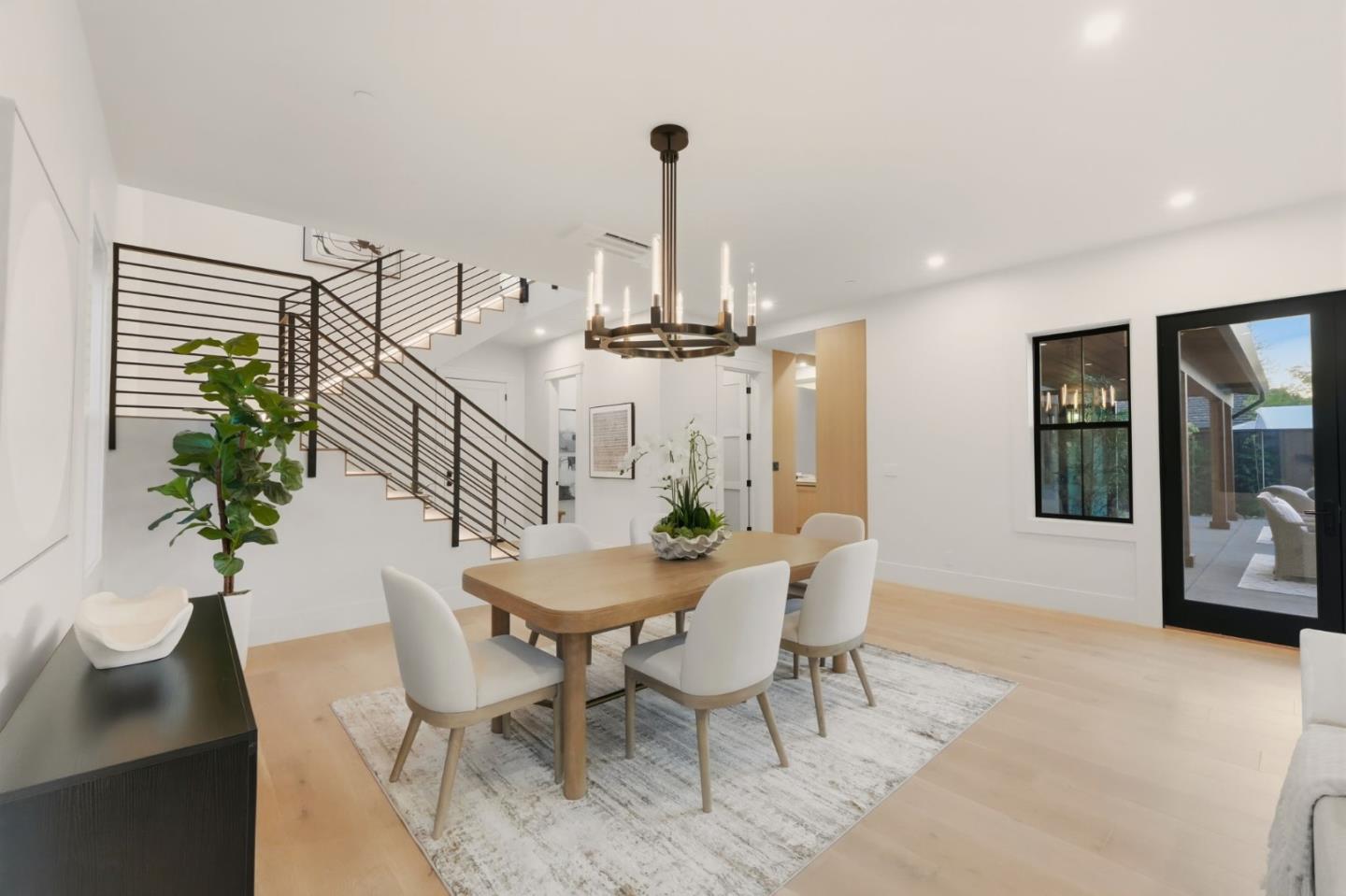 Detail Gallery Image 26 of 77 For 401 Dallas Dr, Campbell,  CA 95008 - 5 Beds | 3/1 Baths