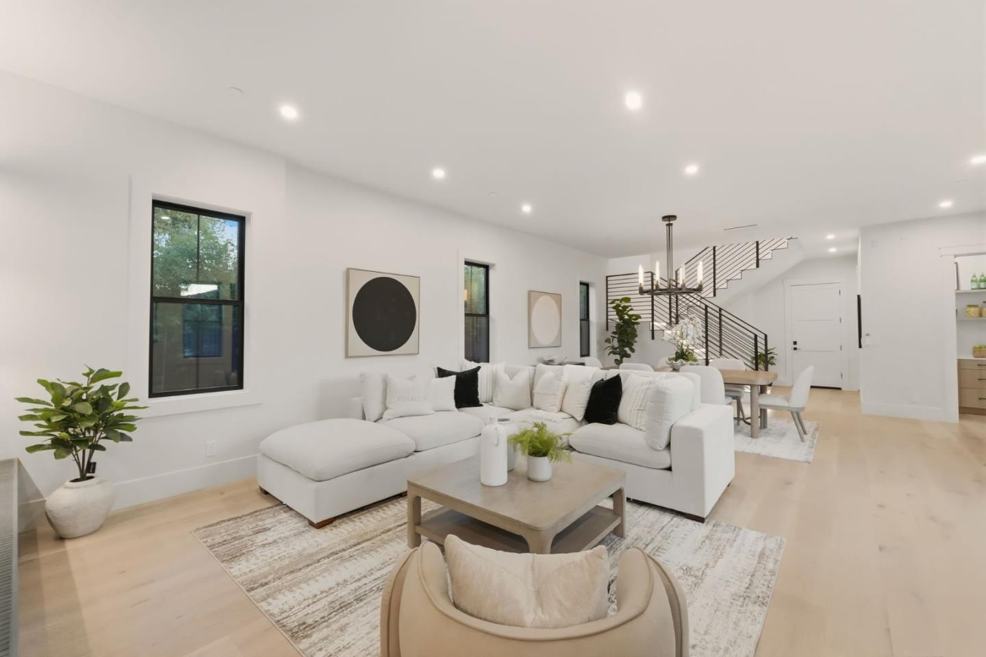 Detail Gallery Image 30 of 77 For 401 Dallas Dr, Campbell,  CA 95008 - 5 Beds | 3/1 Baths