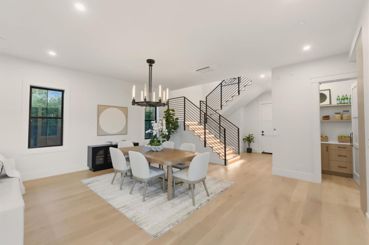 Detail Gallery Image 33 of 77 For 401 Dallas Dr, Campbell,  CA 95008 - 5 Beds | 3/1 Baths