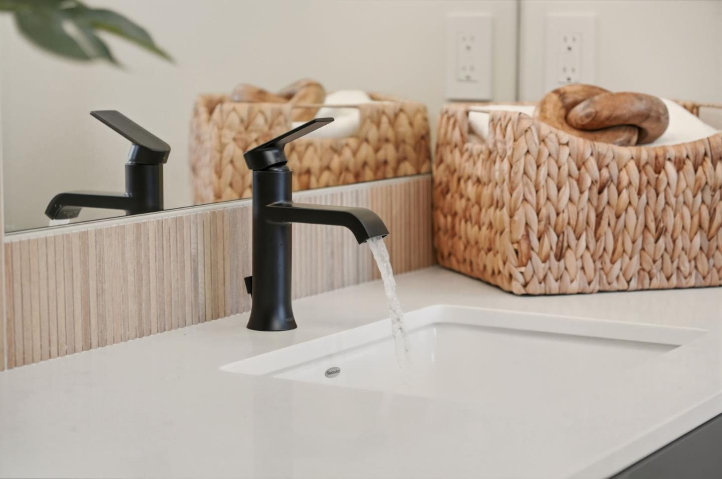 Detail Gallery Image 49 of 77 For 401 Dallas Dr, Campbell,  CA 95008 - 5 Beds | 3/1 Baths