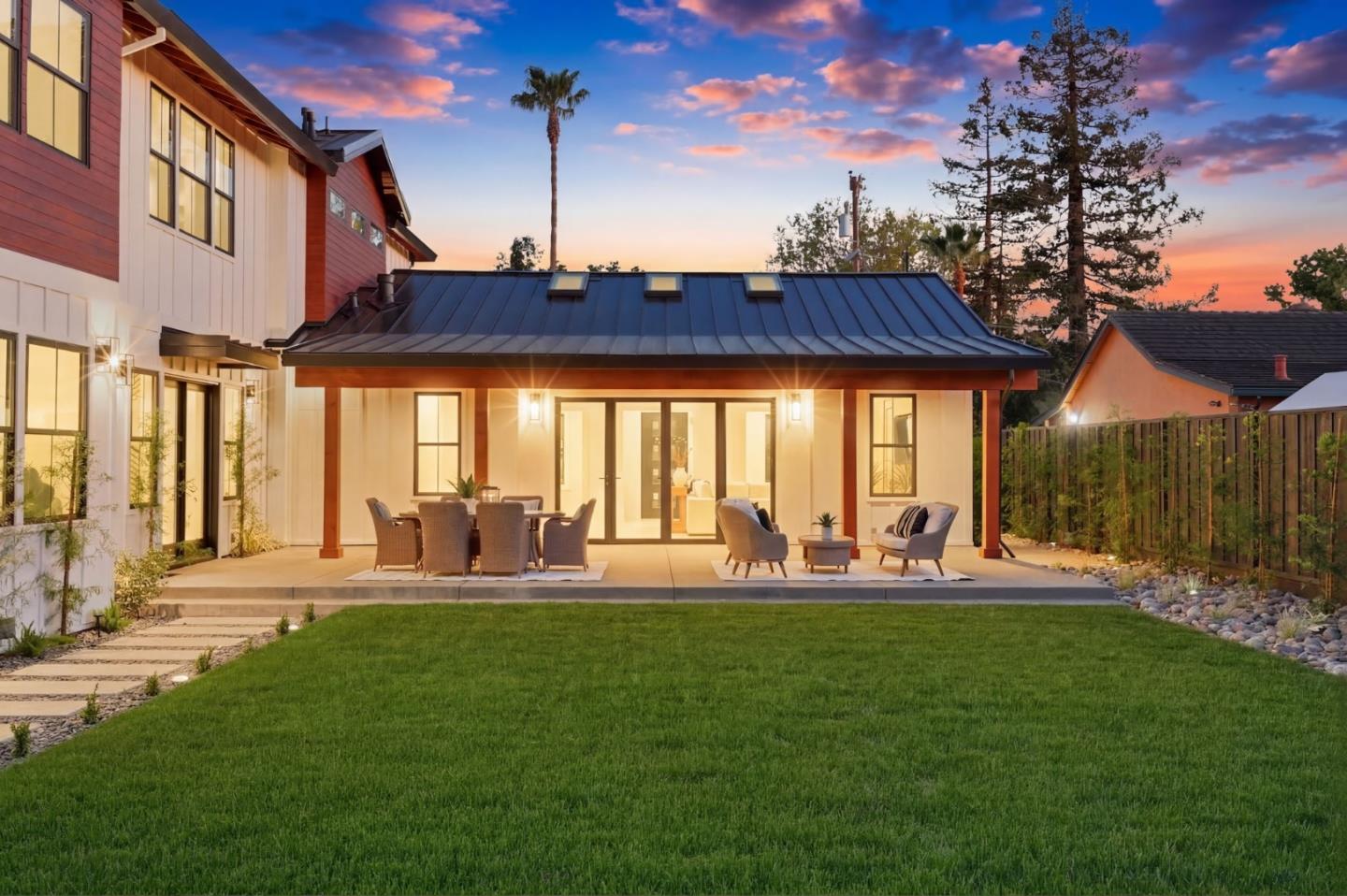 Detail Gallery Image 63 of 77 For 401 Dallas Dr, Campbell,  CA 95008 - 5 Beds | 3/1 Baths