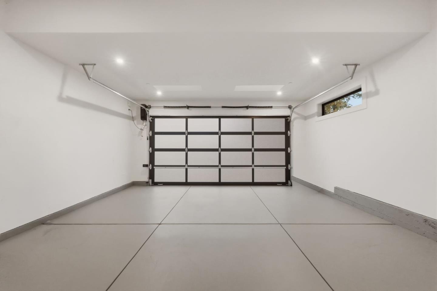 Detail Gallery Image 70 of 77 For 401 Dallas Dr, Campbell,  CA 95008 - 5 Beds | 3/1 Baths