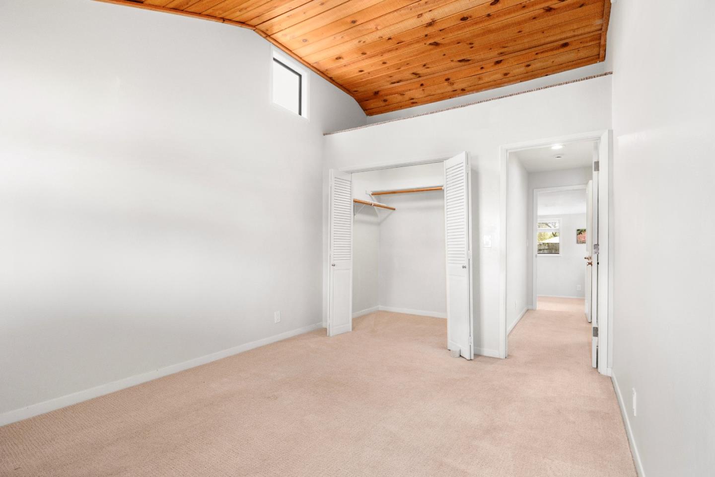 Detail Gallery Image 16 of 32 For 460 Rodriguez St, Santa Cruz,  CA 95062 - 5 Beds | 2 Baths