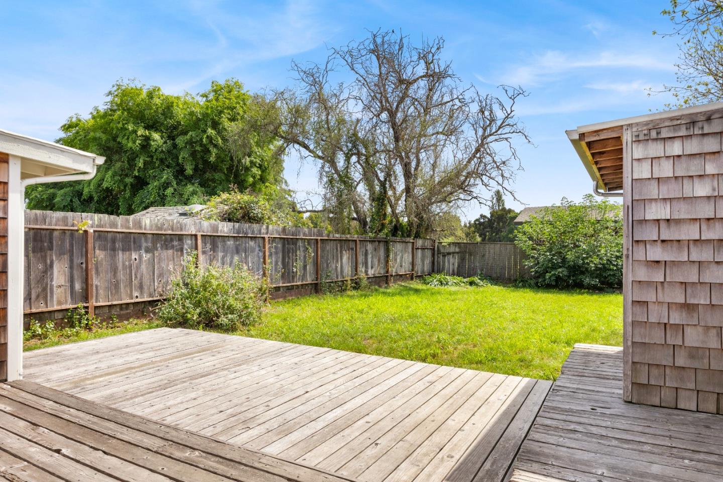 Detail Gallery Image 21 of 32 For 460 Rodriguez St, Santa Cruz,  CA 95062 - 5 Beds | 2 Baths