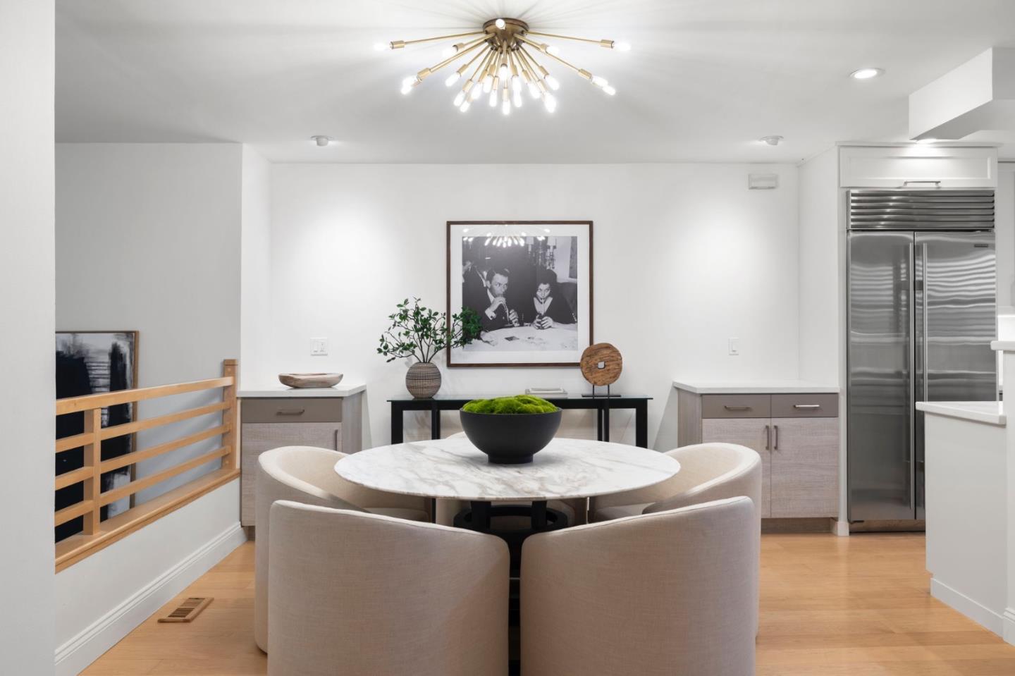 Detail Gallery Image 18 of 56 For 138 Stone Pine Ln, Menlo Park,  CA 94025 - 3 Beds | 2/1 Baths