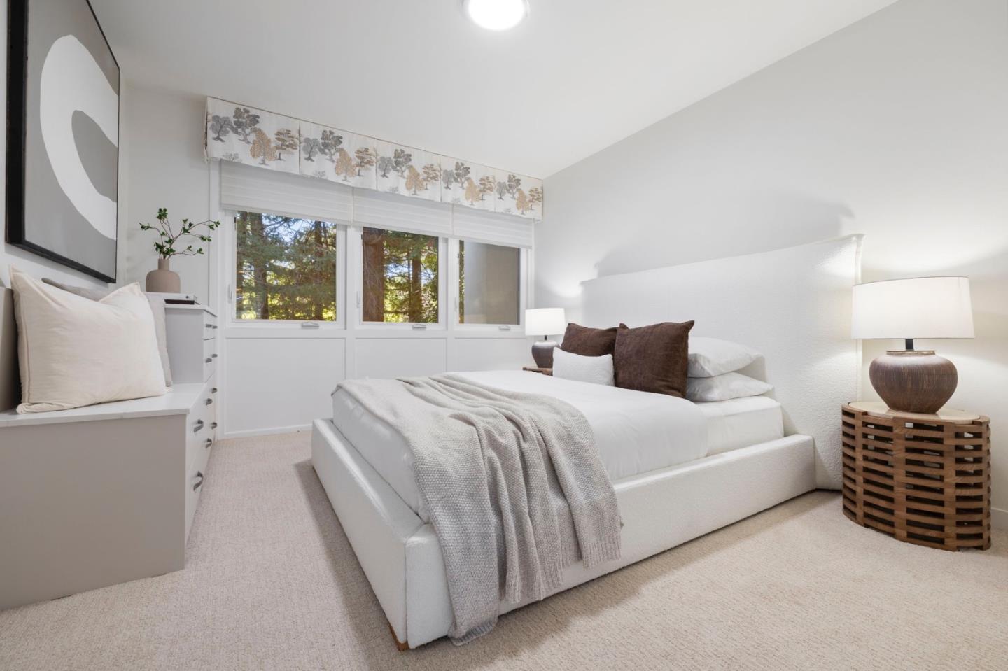 Detail Gallery Image 42 of 56 For 138 Stone Pine Ln, Menlo Park,  CA 94025 - 3 Beds | 2/1 Baths