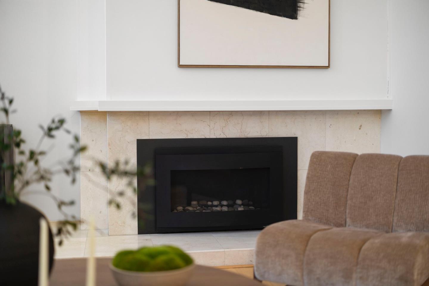 Detail Gallery Image 5 of 56 For 138 Stone Pine Ln, Menlo Park,  CA 94025 - 3 Beds | 2/1 Baths