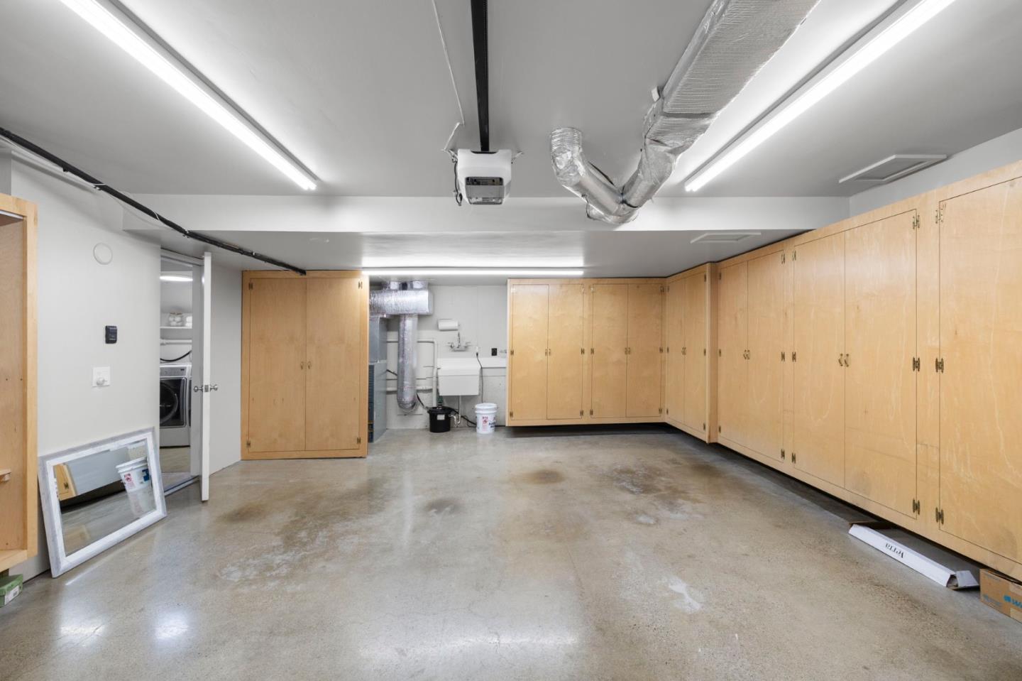 Detail Gallery Image 50 of 56 For 138 Stone Pine Ln, Menlo Park,  CA 94025 - 3 Beds | 2/1 Baths