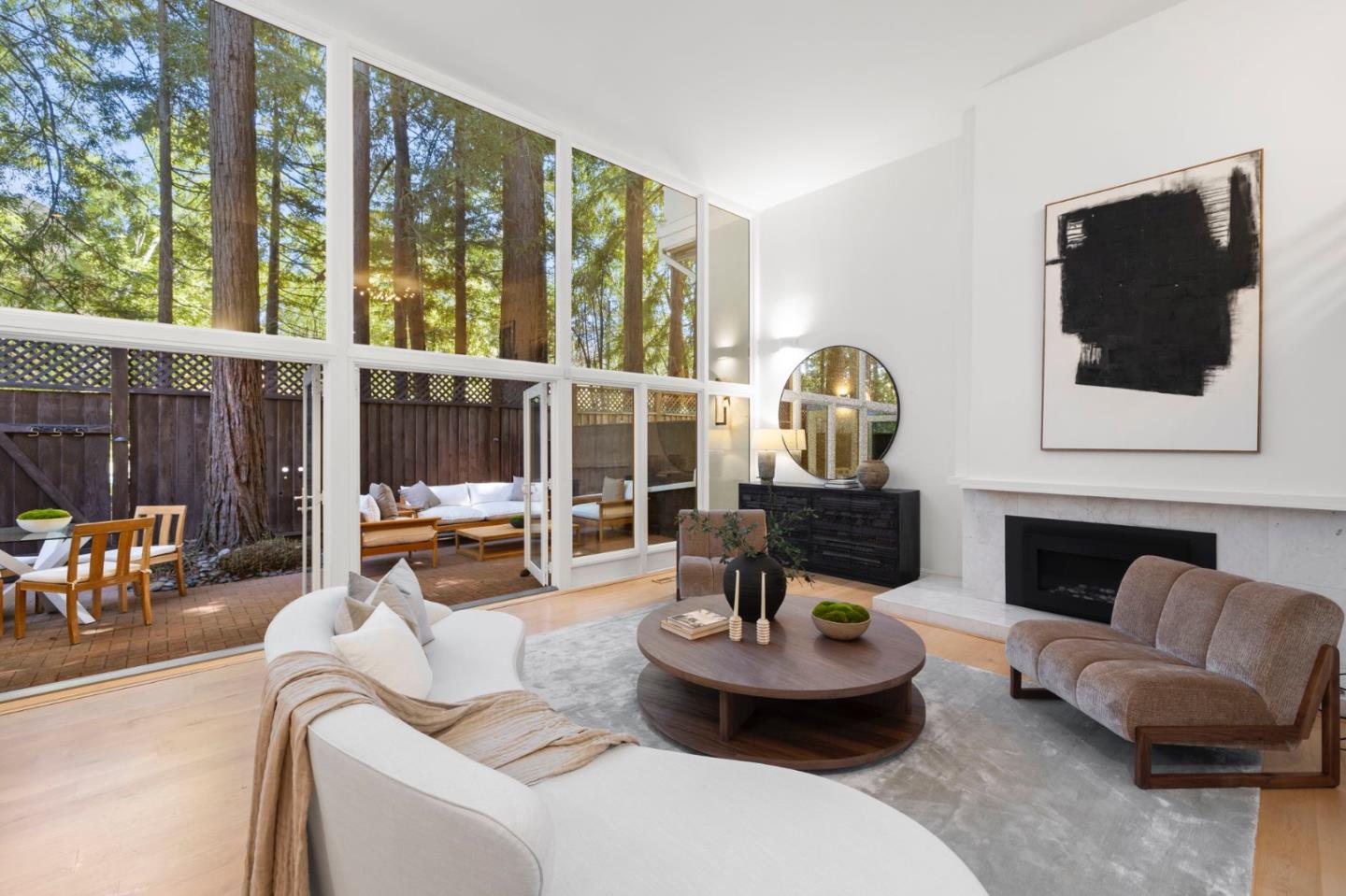 Detail Gallery Image 9 of 56 For 138 Stone Pine Ln, Menlo Park,  CA 94025 - 3 Beds | 2/1 Baths