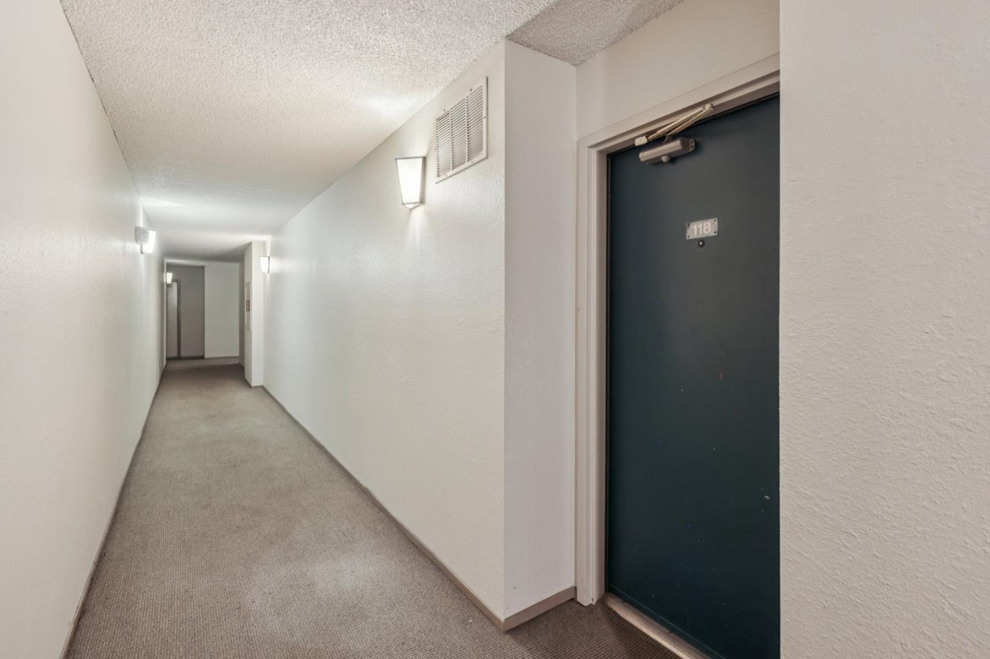 Detail Gallery Image 17 of 33 For 370 Imperial Way #118,  Daly City,  CA 94015 - 1 Beds | 1 Baths