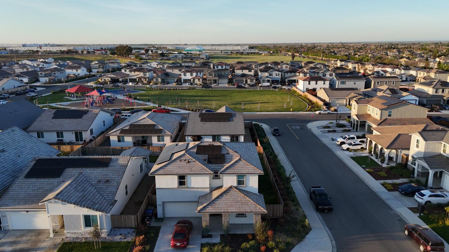 Detail Gallery Image 2 of 35 For 2121 Stagecoach Rd, Patterson,  CA 95363 - 4 Beds | 3 Baths