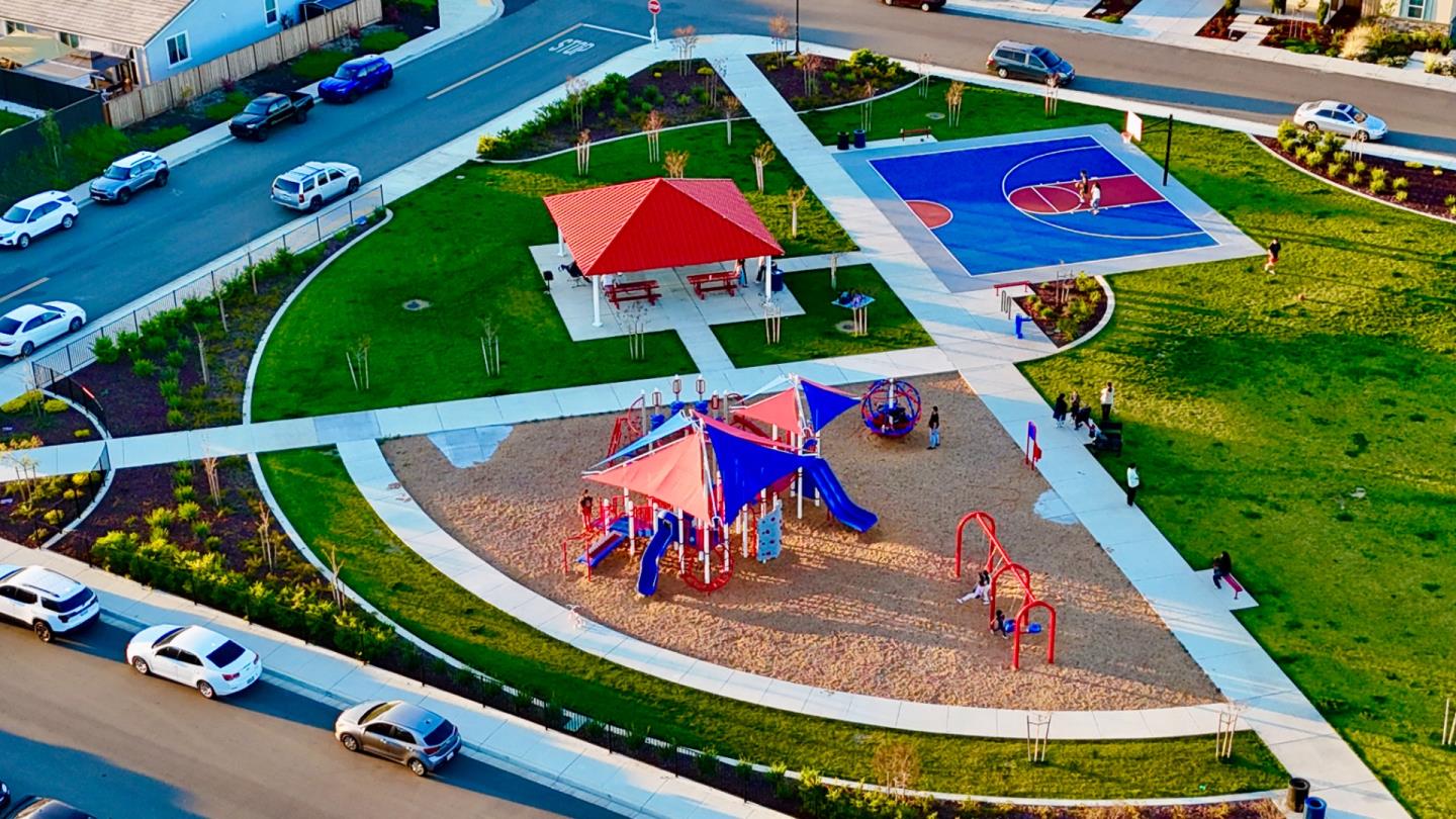 Detail Gallery Image 5 of 35 For 2121 Stagecoach Rd, Patterson,  CA 95363 - 4 Beds | 3 Baths