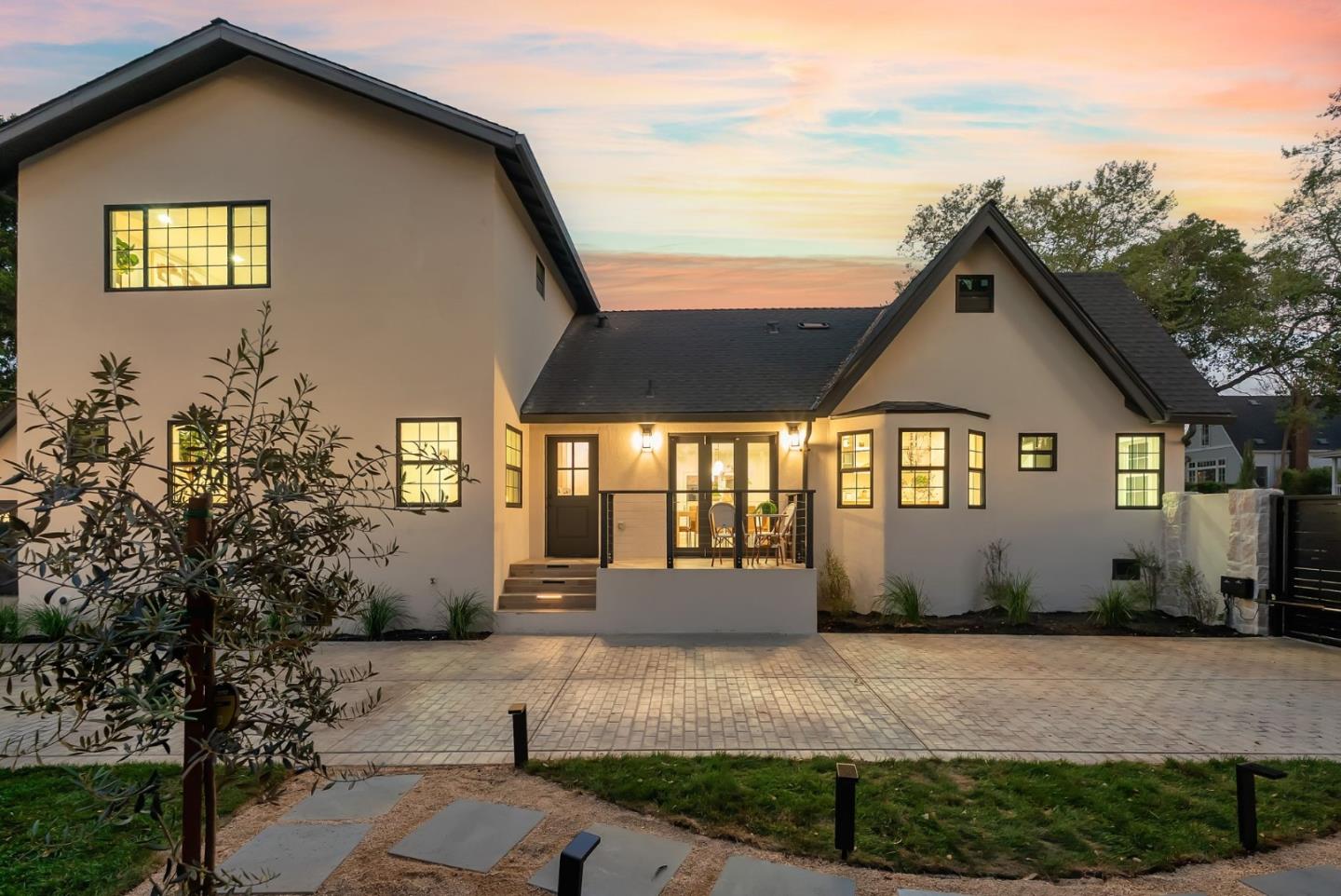 Detail Gallery Image 41 of 45 For 1516 Cortez Ave, Burlingame,  CA 94010 - 5 Beds | 4/1 Baths