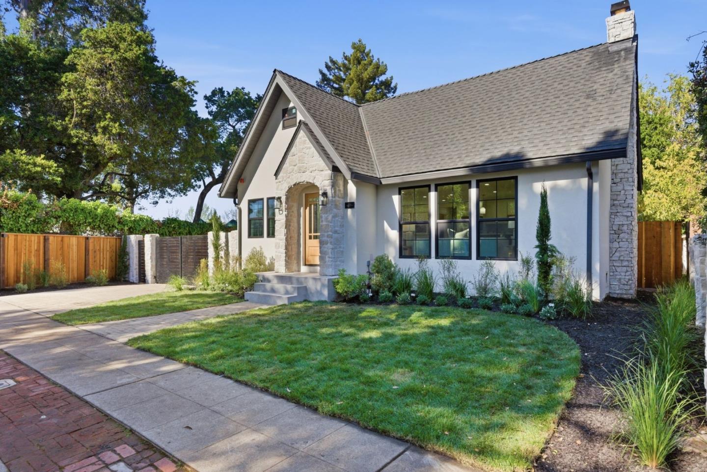 Detail Gallery Image 44 of 45 For 1516 Cortez Ave, Burlingame,  CA 94010 - 5 Beds | 4/1 Baths