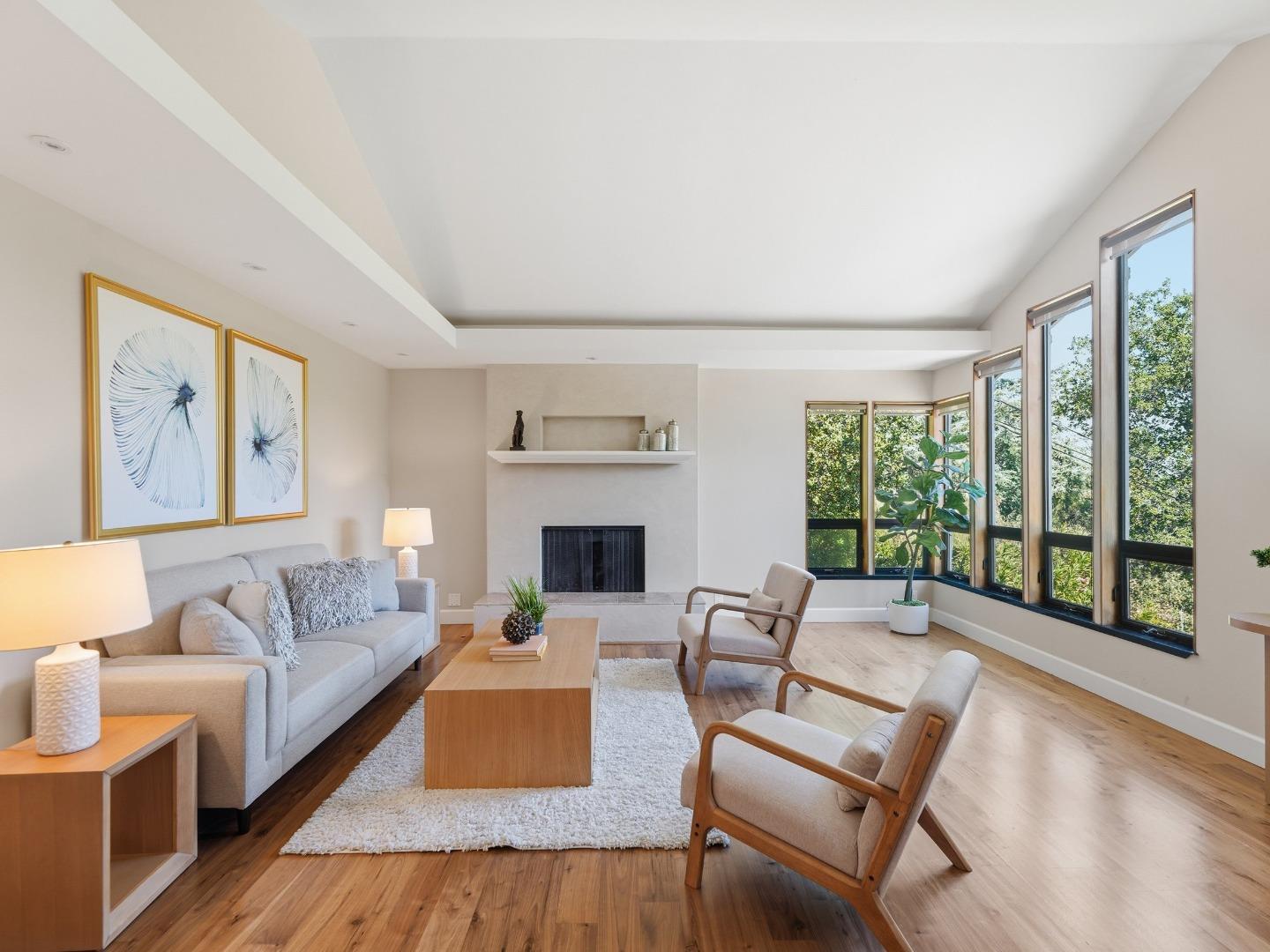 5666 Arboretum Drive, Los Altos, CA, 94024