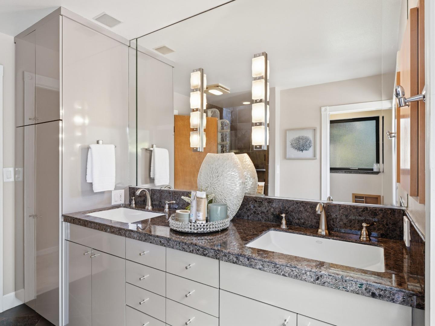 5666 Arboretum Drive, Los Altos, CA, 94024