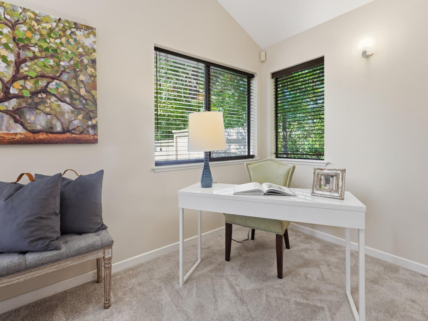 Detail Gallery Image 24 of 41 For 5666 Arboretum Dr, Los Altos,  CA 94024 - 3 Beds | 2/1 Baths