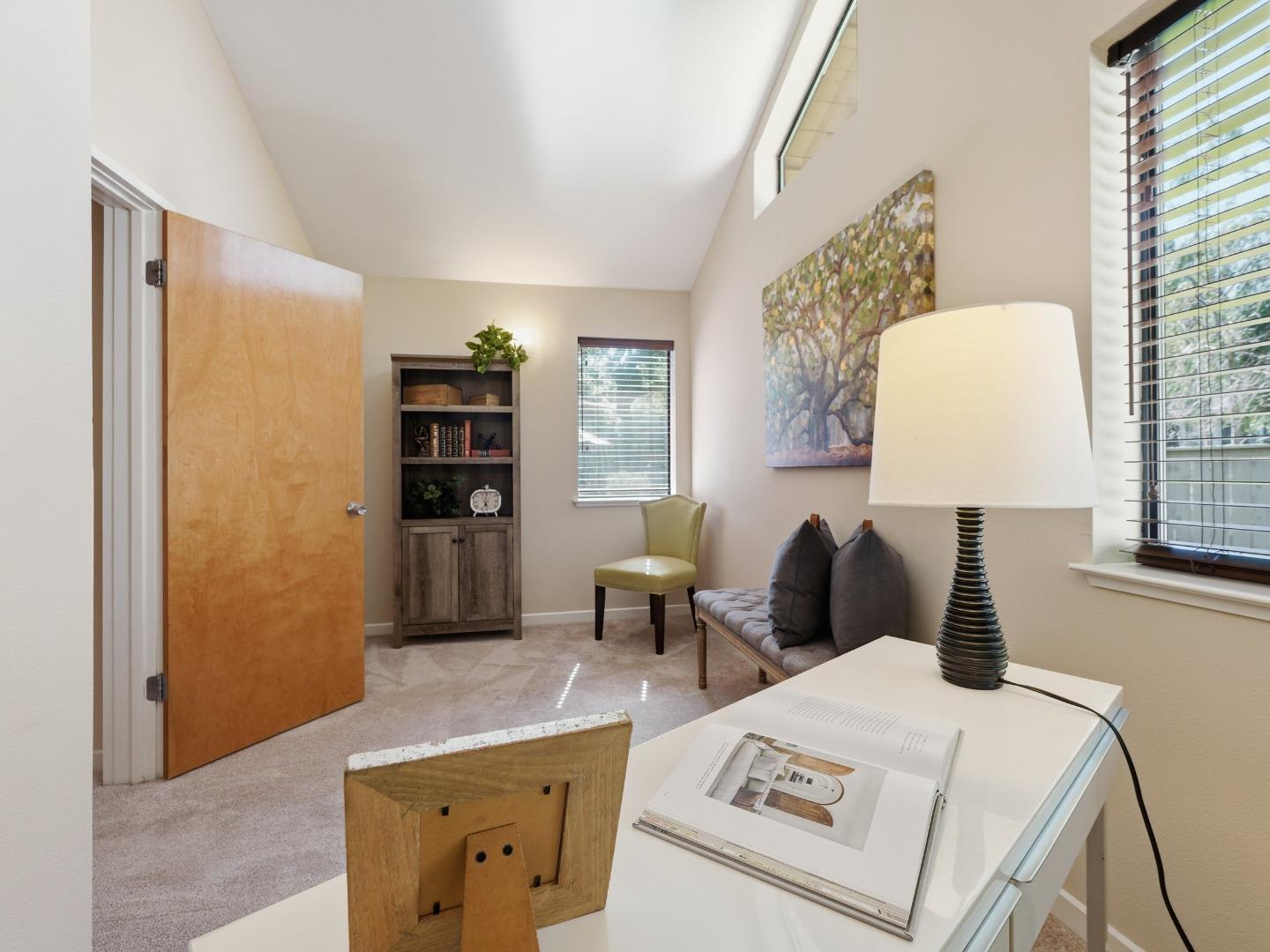 Detail Gallery Image 25 of 41 For 5666 Arboretum Dr, Los Altos,  CA 94024 - 3 Beds | 2/1 Baths