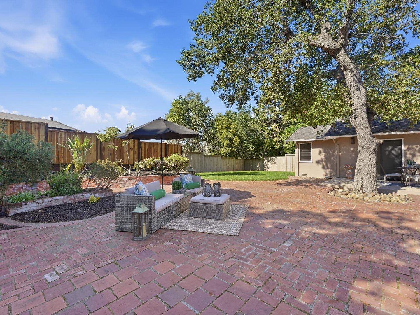 5666 Arboretum Drive, Los Altos, CA, 94024