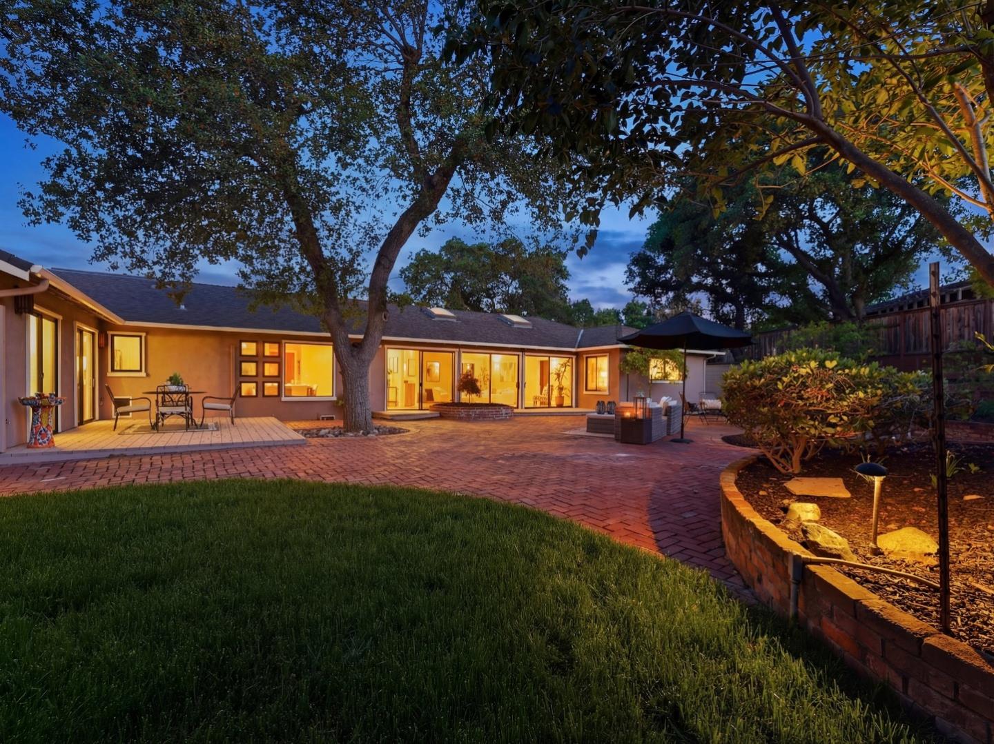 5666 Arboretum Drive, Los Altos, CA, 94024