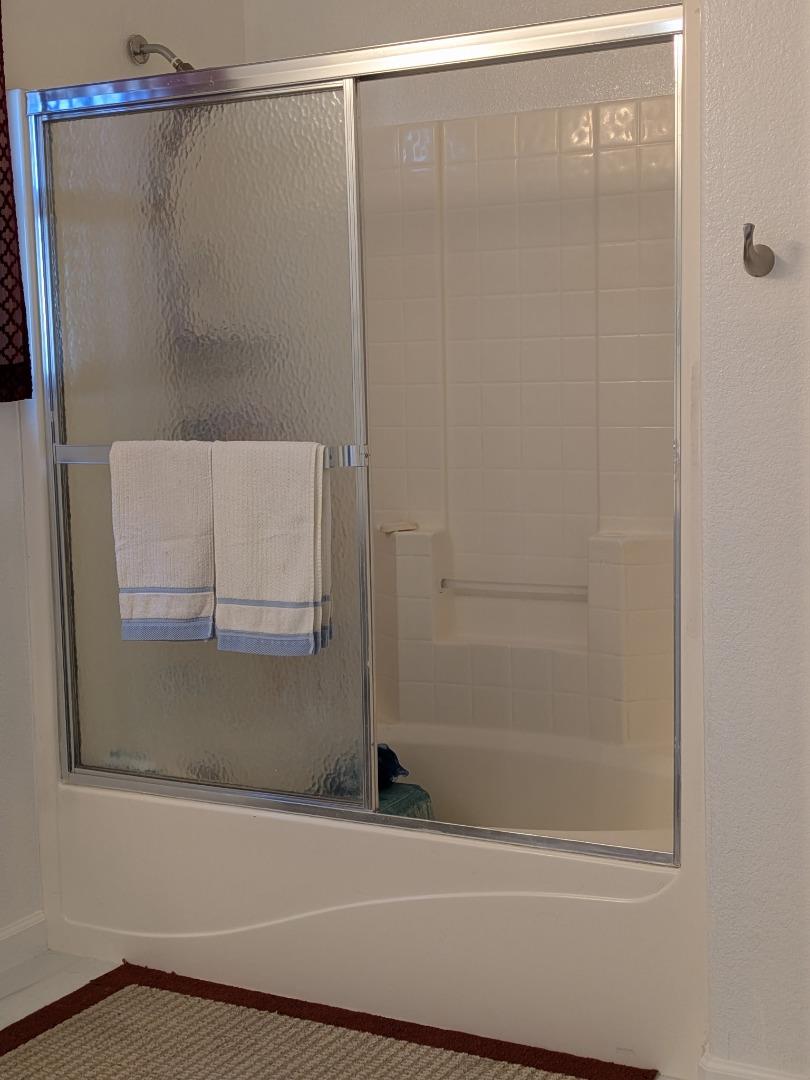 Detail Gallery Image 12 of 15 For 2517 Jayden Way, Stockton,  CA 95212 - 4 Beds | 2/1 Baths