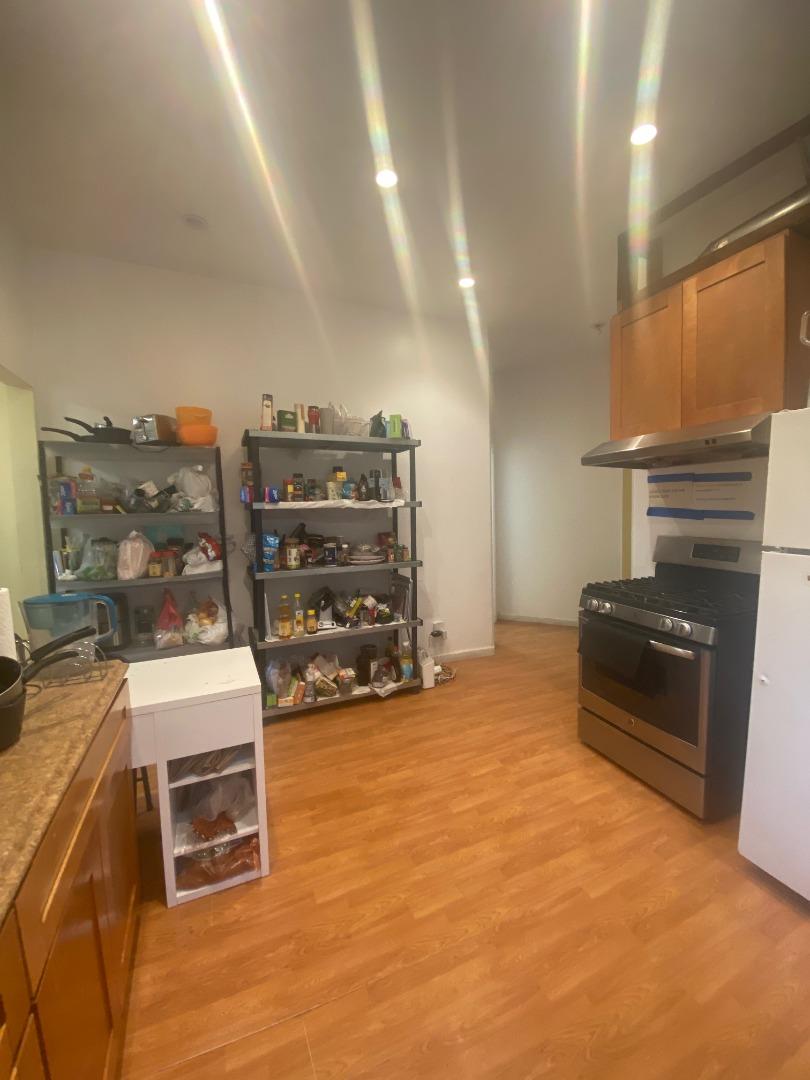 Detail Gallery Image 7 of 18 For 621 S 6th St, San Jose,  CA 95112 - – Beds | – Baths