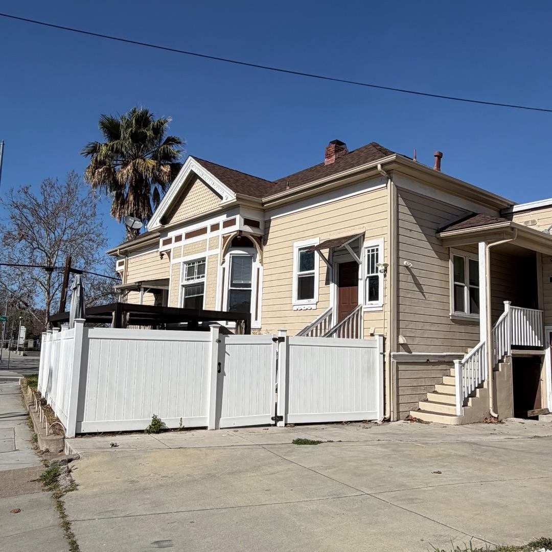 Detail Gallery Image 5 of 22 For 446 W San Fernando St, San Jose,  CA 95110 - – Beds | – Baths