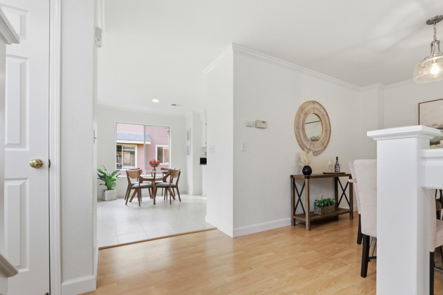 Detail Gallery Image 10 of 67 For 1007 Vardin Ter, Fremont,  CA 94536 - 3 Beds | 2/1 Baths