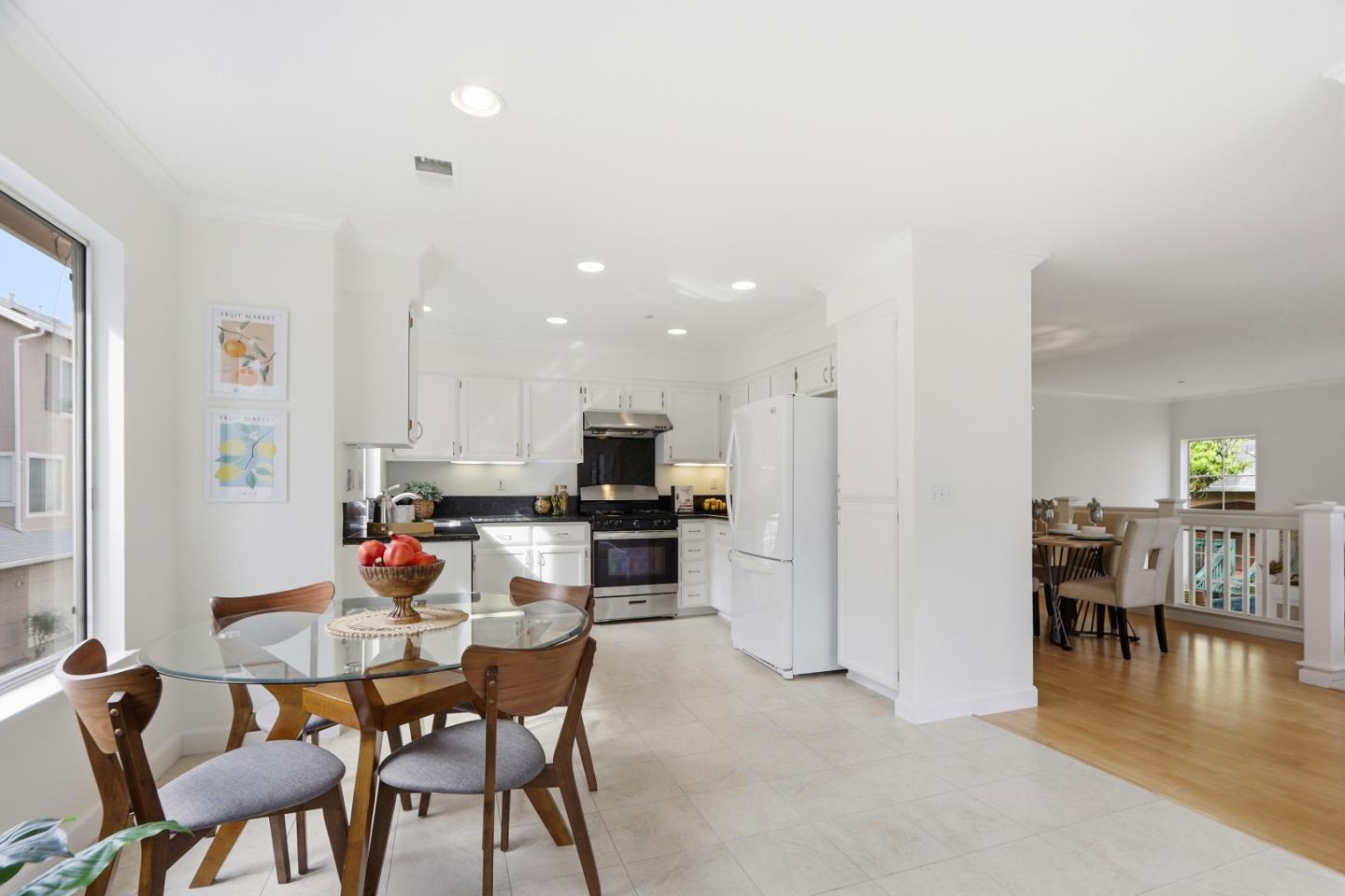 Detail Gallery Image 18 of 67 For 1007 Vardin Ter, Fremont,  CA 94536 - 3 Beds | 2/1 Baths