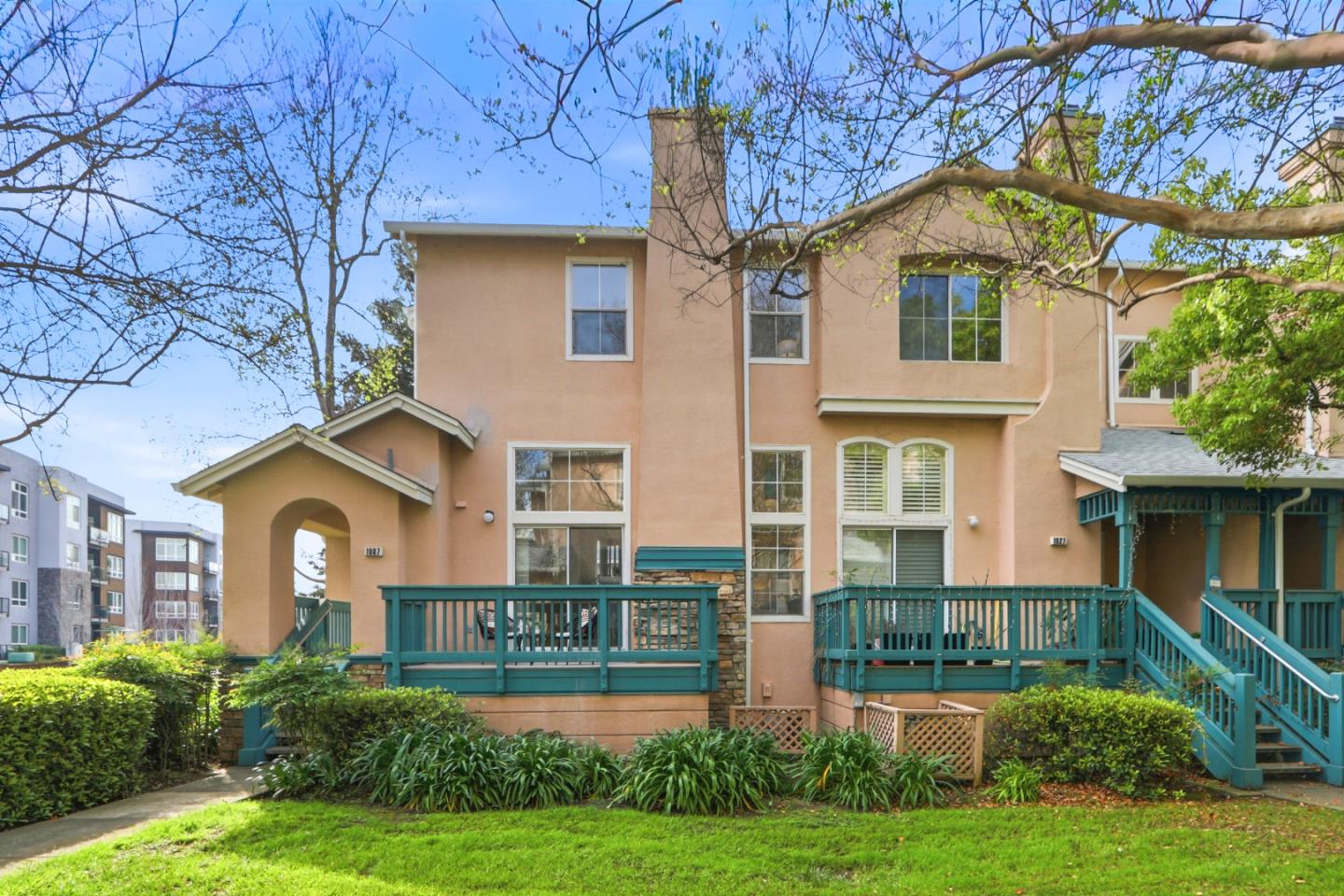 Detail Gallery Image 2 of 67 For 1007 Vardin Ter, Fremont,  CA 94536 - 3 Beds | 2/1 Baths